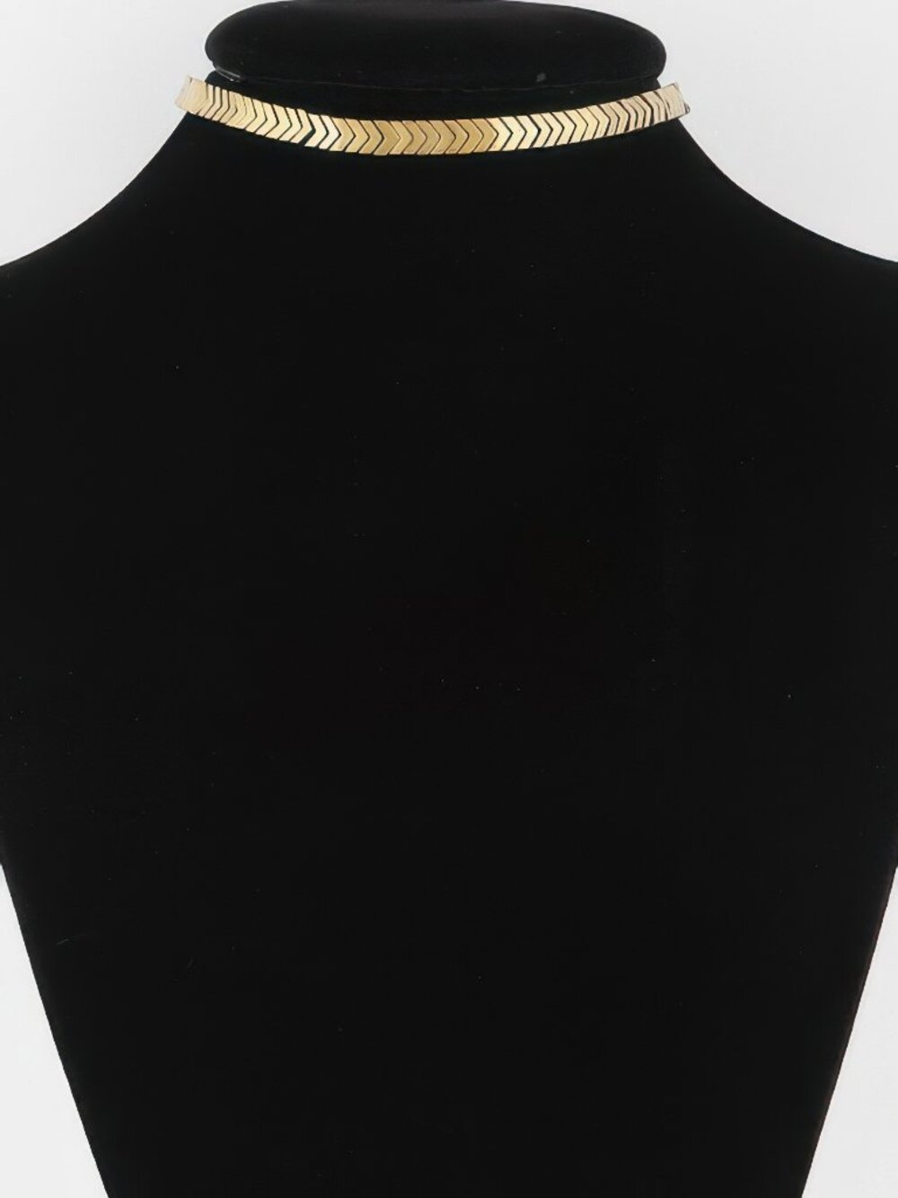 Arrow Choker Necklace